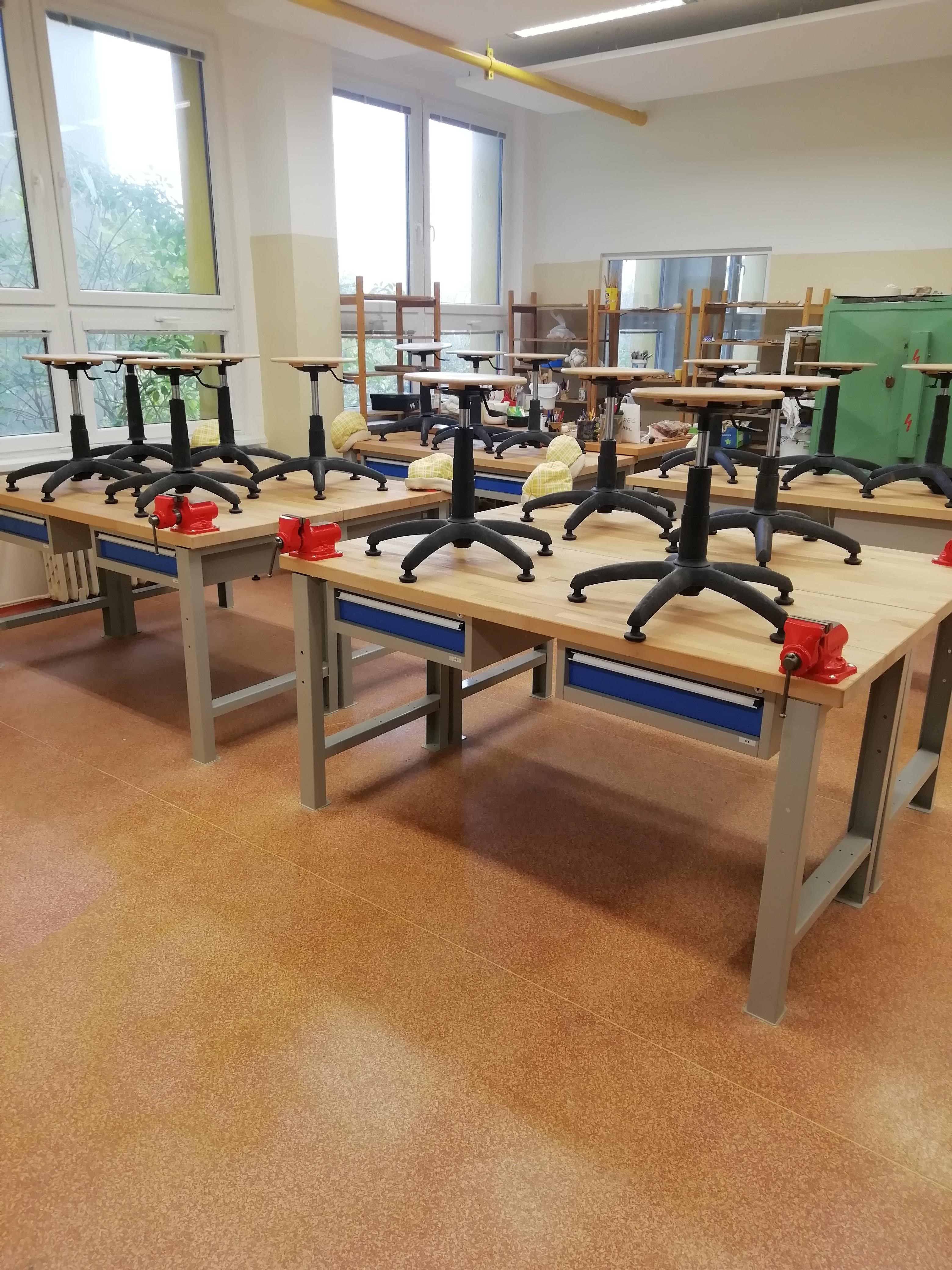 „Vytvoření nové učebny dílen” FZŠ Barrandov II 1 D%C3%ADlna Rem%C3%ADzek19