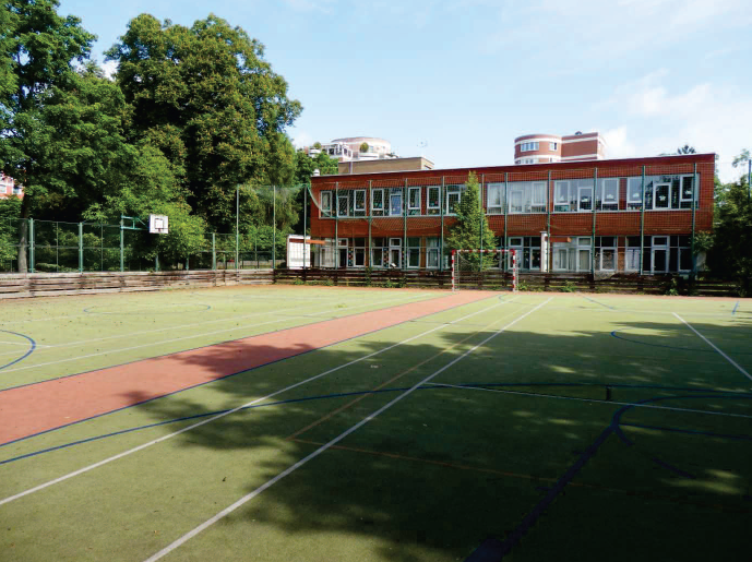 Praha 5 má peníze na opravu sportoviště