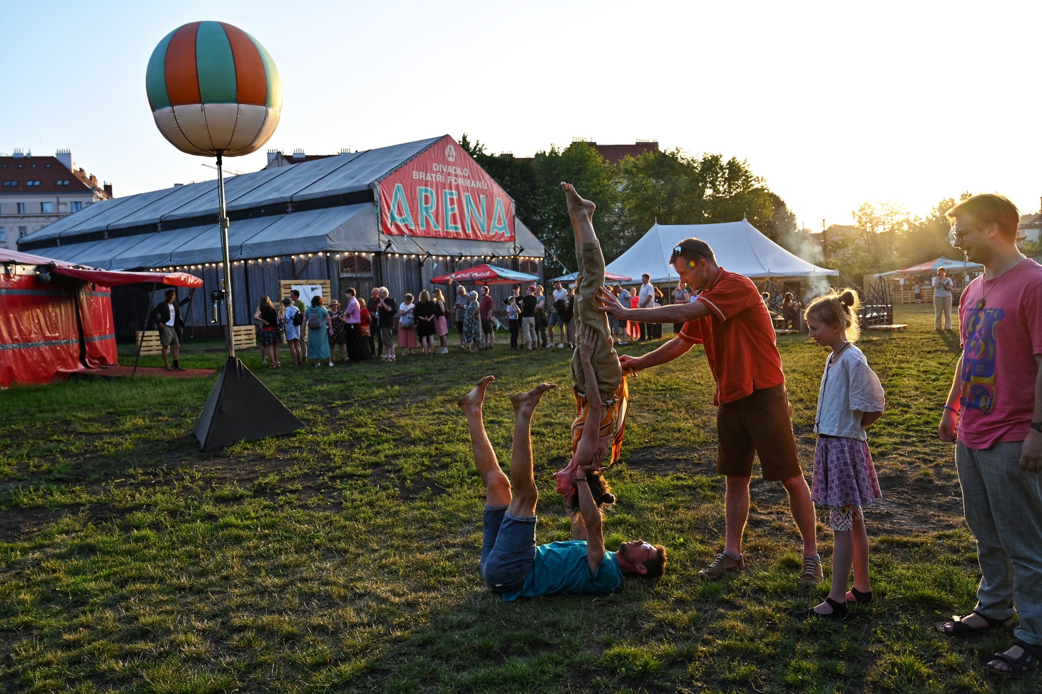 arena bratri formanu