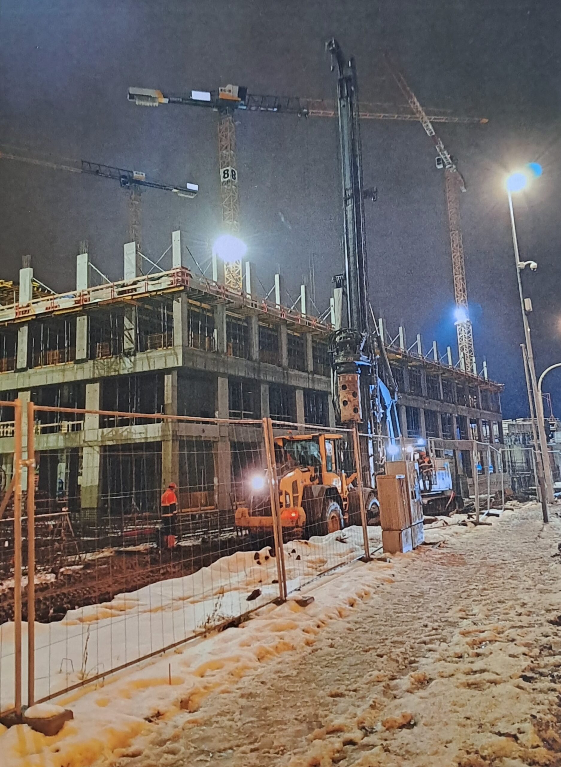 Pozor: Semafor na vytížené křižovatce je mimo provoz