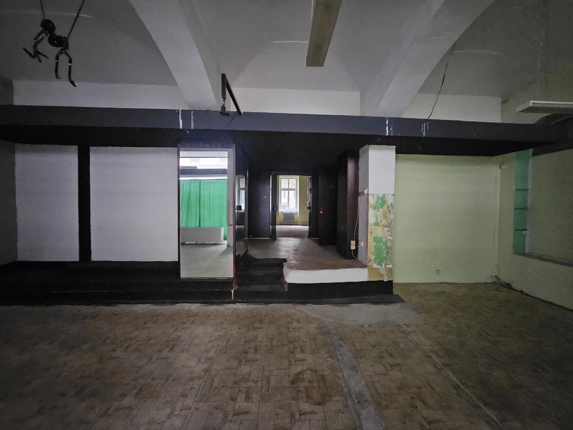 Praha 5 nabízí k pronájmu nebytový prostor ve Zborovská 1 zborovska 46 2