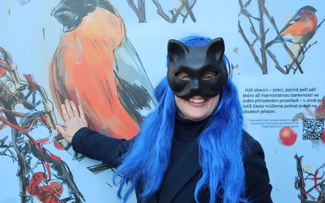 Atlas ptáků si můžete prohlédnout ve venkovní galerii Portheimky