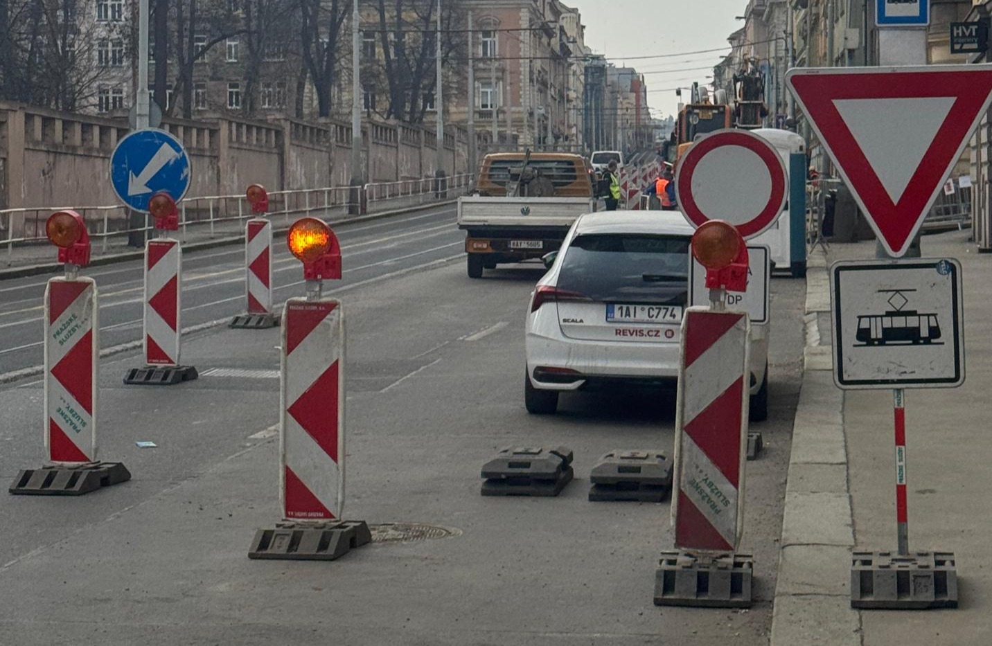 Do schránek míří letáky informující o rekonstrukci Plzeňské