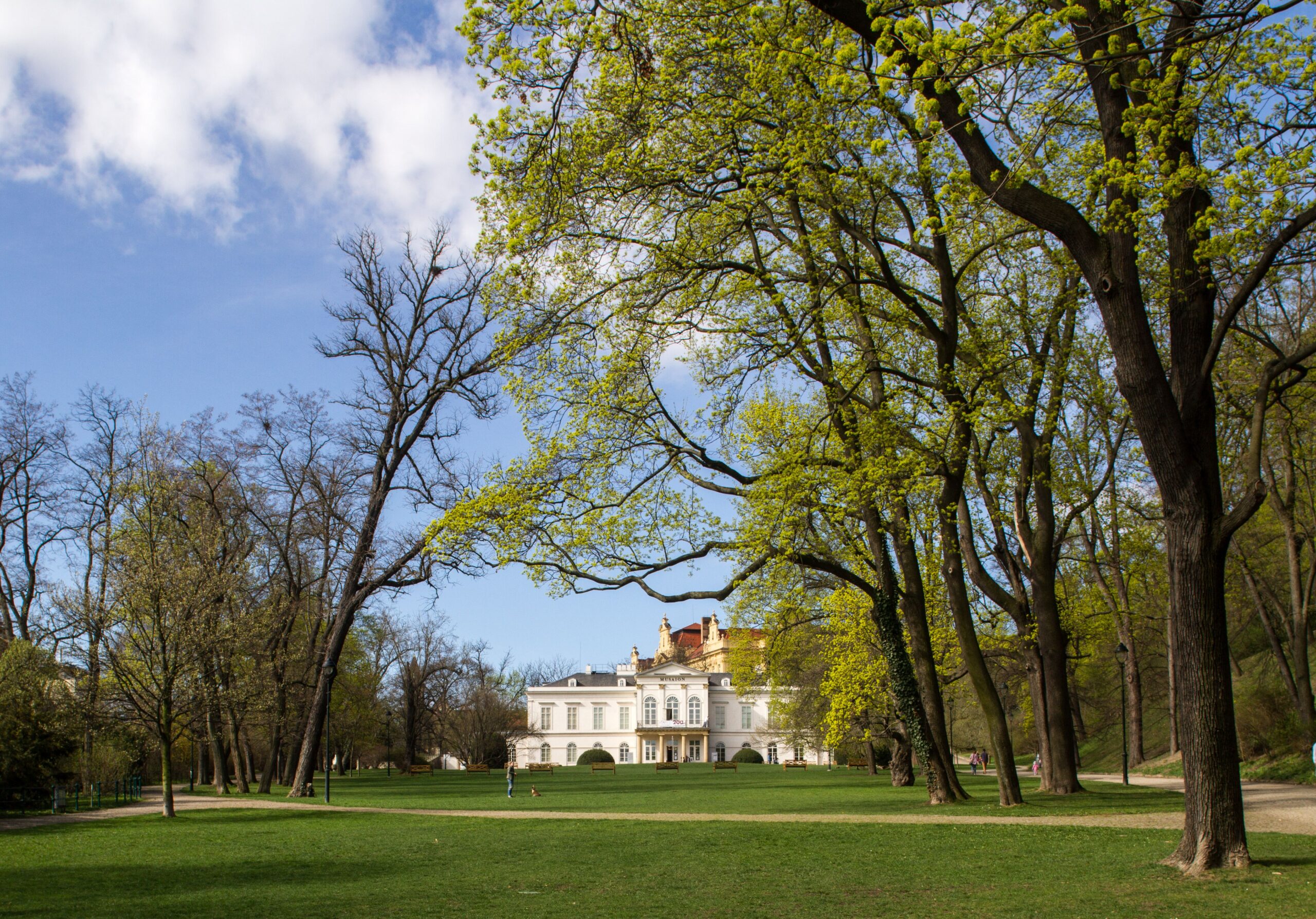 Proměny zahrady Kinských