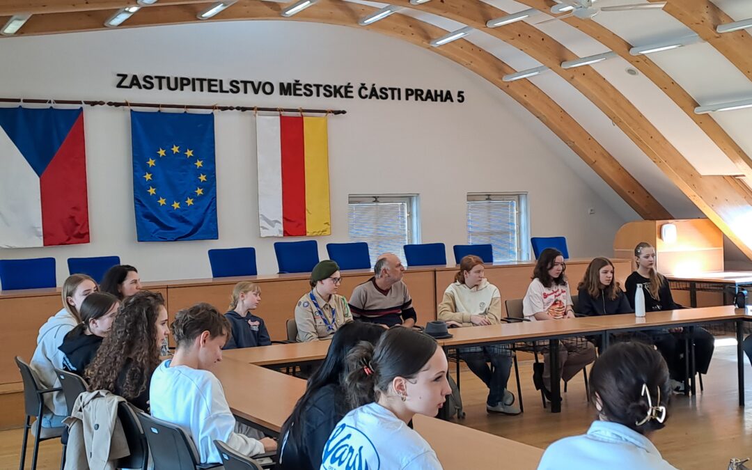 Evropa Roberta Schumana: školáci debatovali se starostou, exministrem i tajemníkem