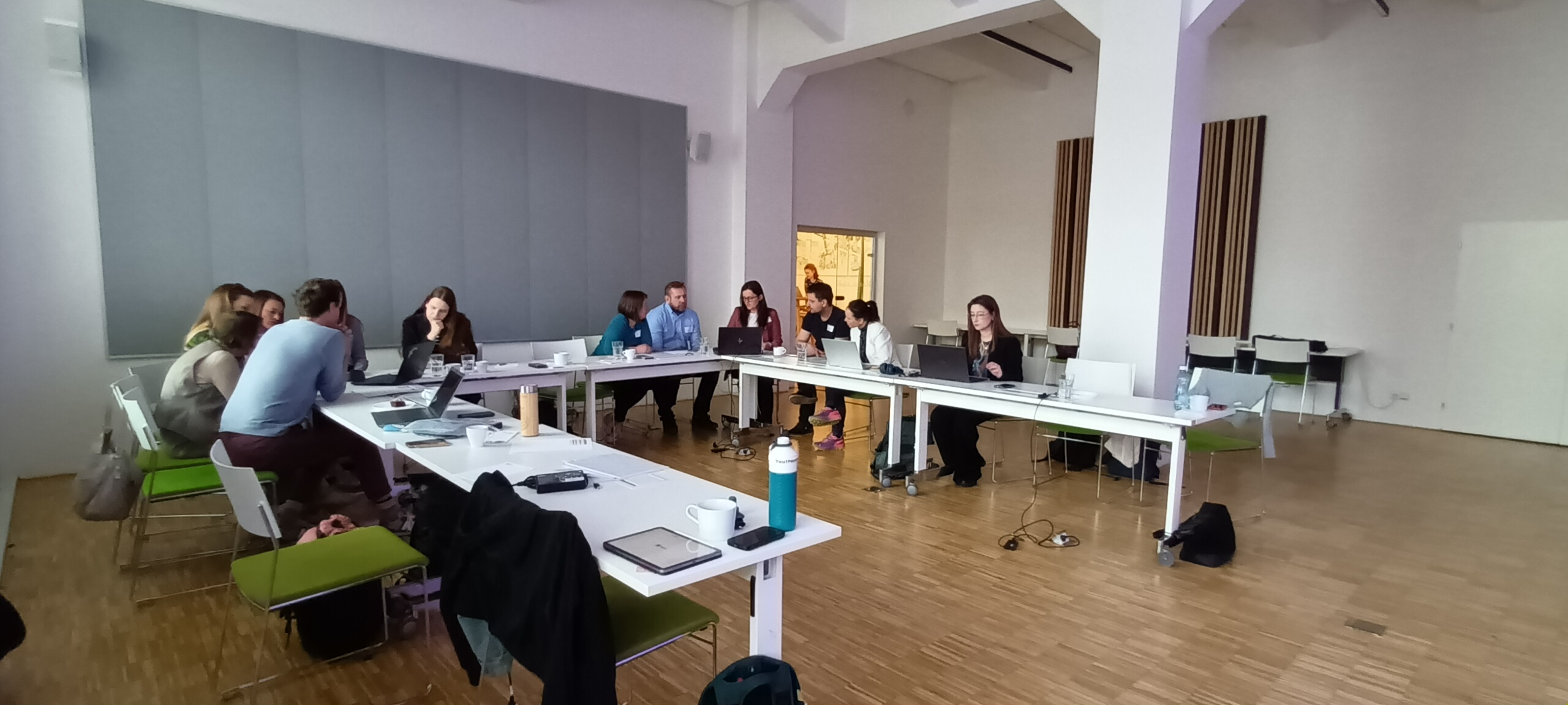 Praha 5 uspořádala v rámci projektu SuPeRBE vzdělávací workshopy 2 workshop5