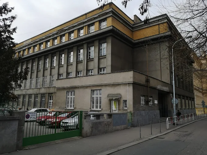 Výběrové řízení na ředitele/ředitelku školy v Praze 5