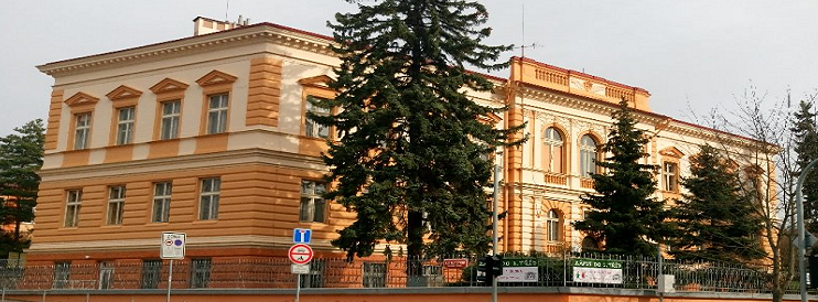 Škola bude mít nová okna i fasádu