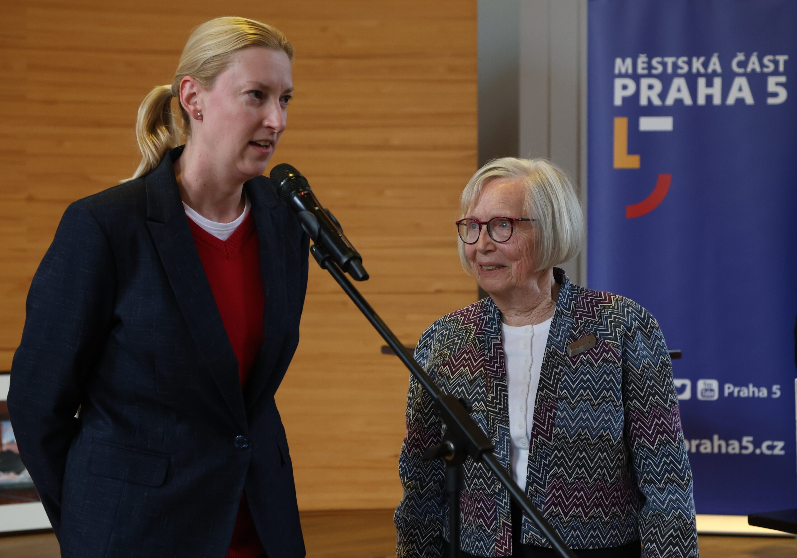 Praha 5 předala ocenění Čestný občan 4 Udeleni cestneho obcanstvi 18.5. 26 43 scaled