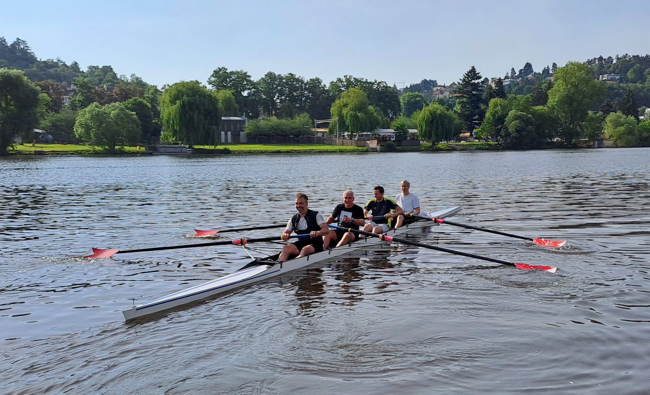 Legendární veslařský souboj na Vltavě, síly změří radniční čtyřka 1 lode4 scaled