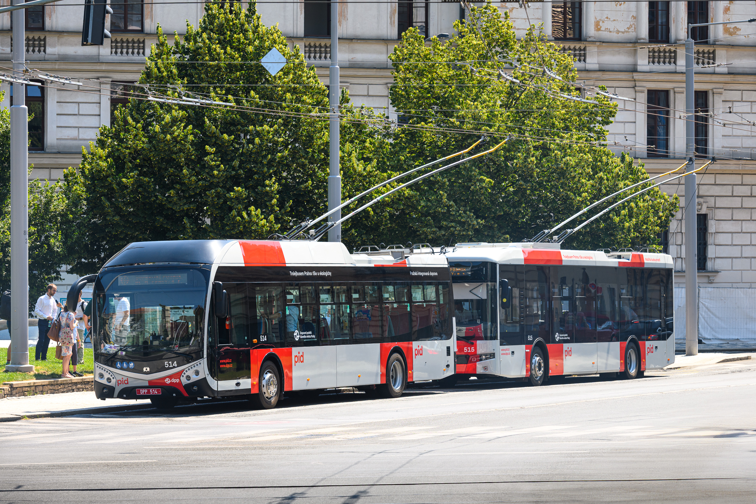 Nový trolejbus vyrazil do ulic