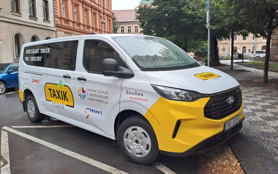 Do ulic vyjel nový Taxík Maxík