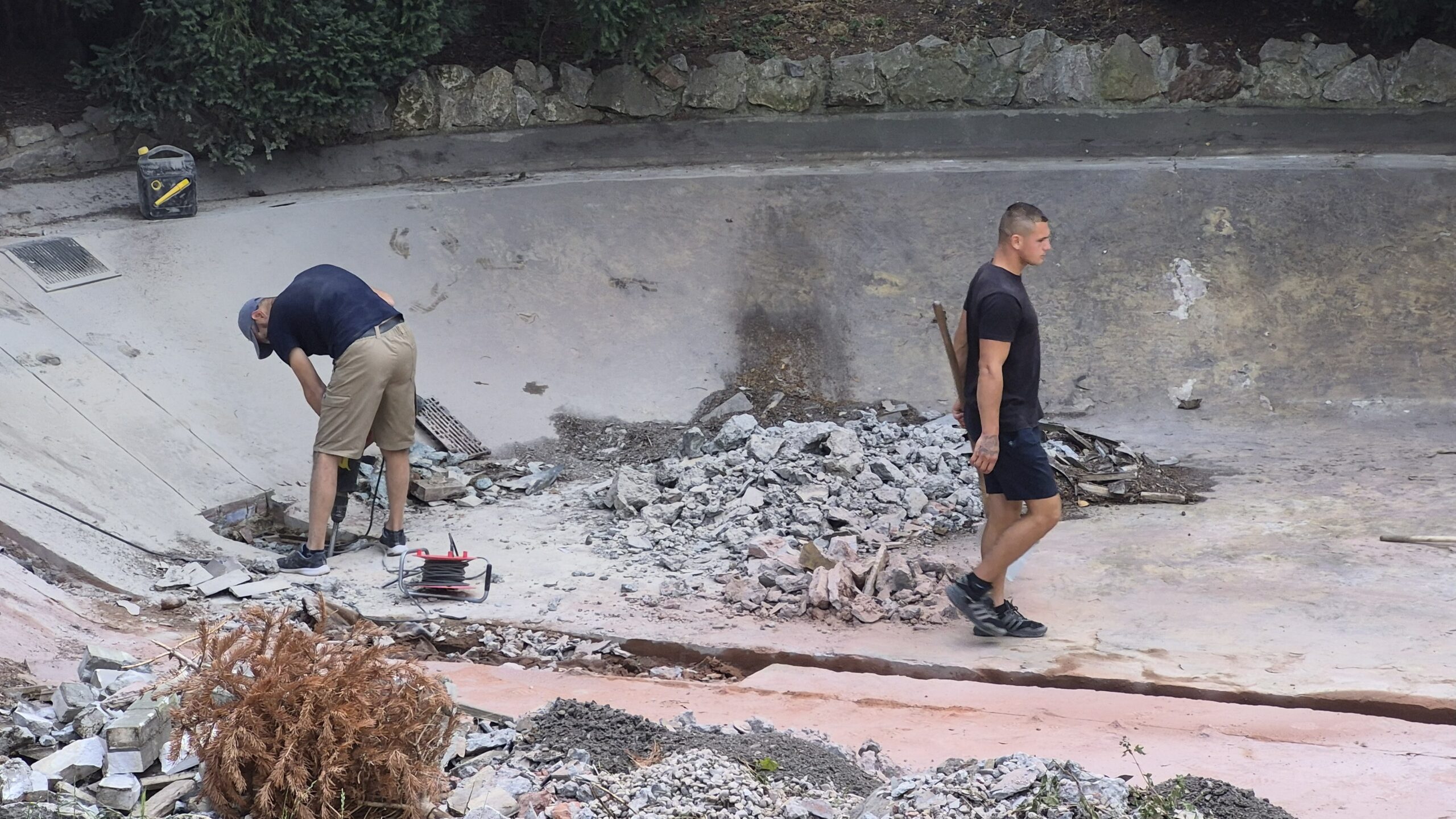 Vodní plocha dostává nový kabát 1 na skalce3 scaled