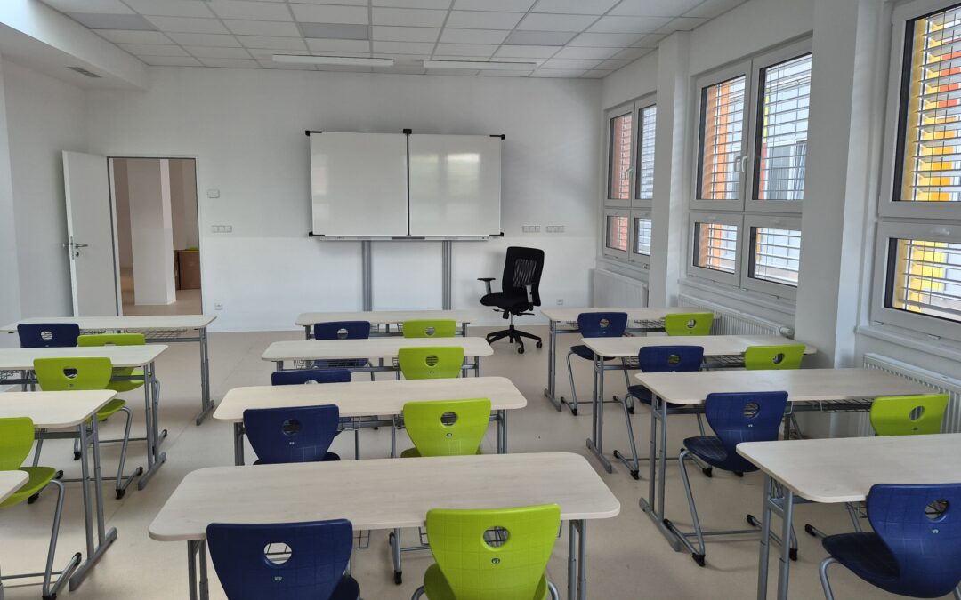 Třídy i bazén otevřou 1. září