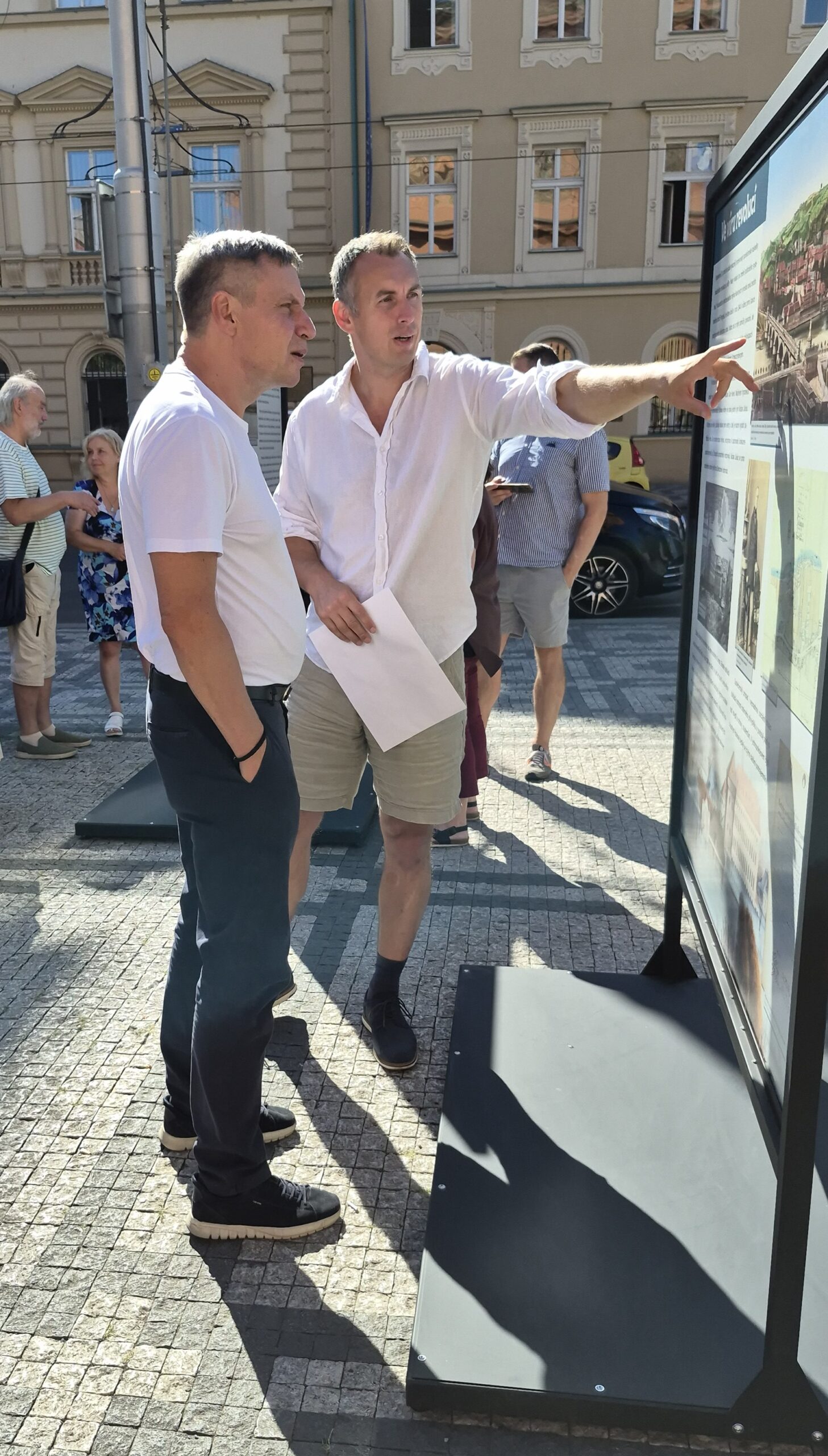 Zmapovali historii rodu Havlových do 17. století, výsledky představuje venkovní výstava 1 havel7 scaled