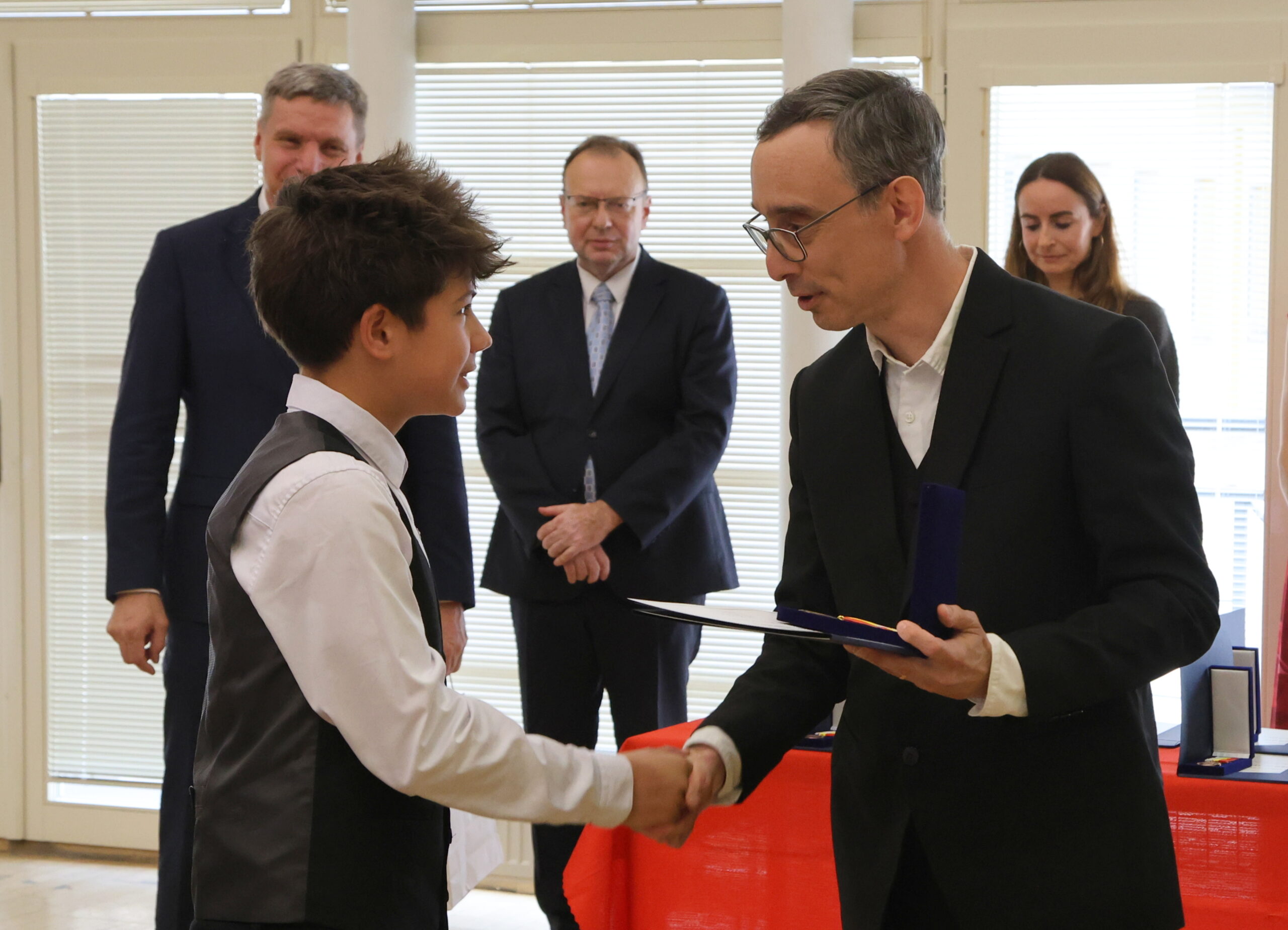 Školák zachránil topícího se spolužáka
